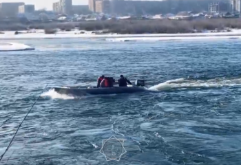 Найдено тело еще одного пассажира из затонувшего автомобиля в Иртыше