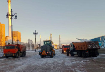 Астанада қар тазалауға 2400-ден астам жол жұмысшысы жұмылдырылды