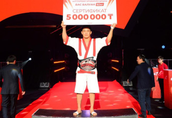 Армейские балуаны получили по 5 млн тенге на турнире «Дала қырандары» в Астане