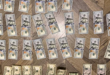 Жалған модельдік агенттік: Web-Cam арқылы қыздардың интимдік видеосы таратылған