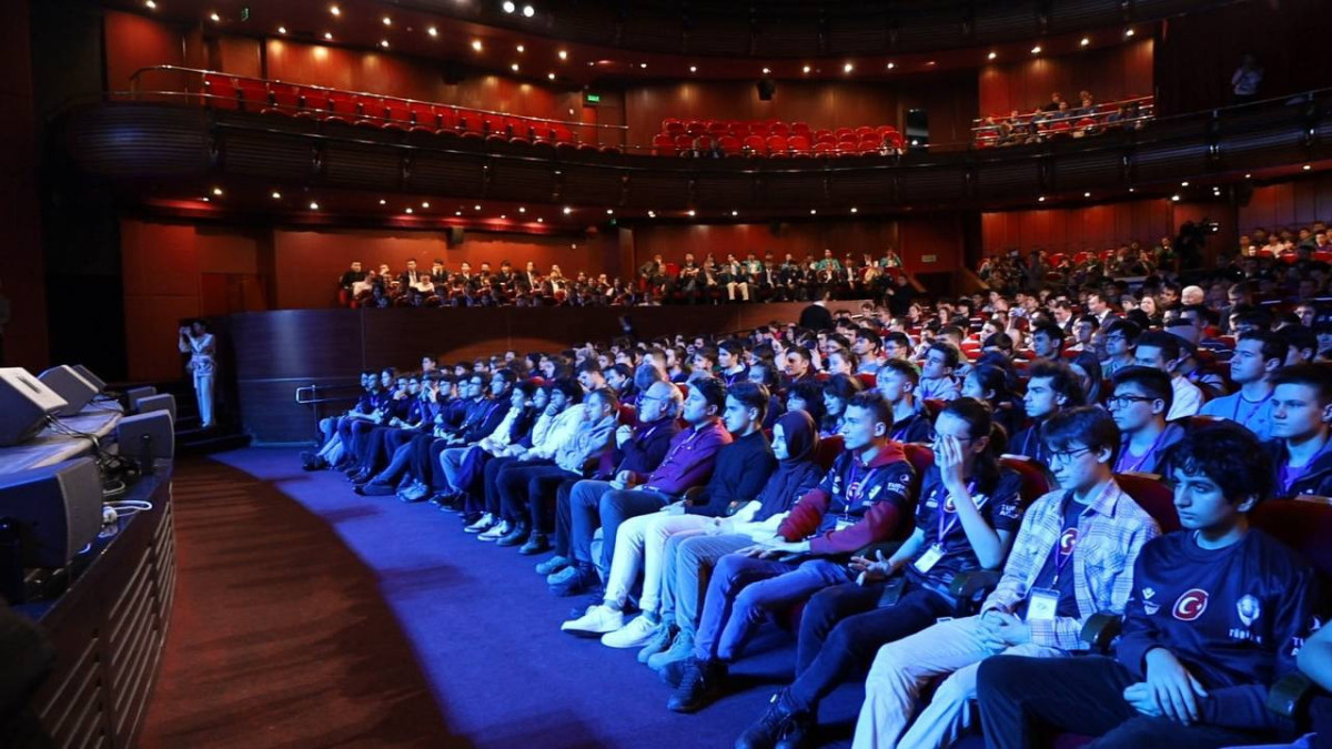  Kazakh Ministry of Education 