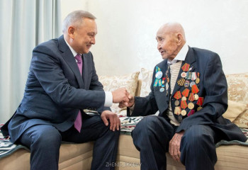 Жетісу облысында 101 жасқа толған соғыс ардагеріне құрмет көрсетілді