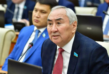 Еңбек адамын барынша насихаттау керек - депутат