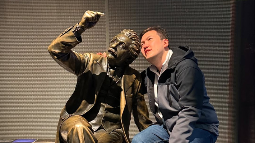  instagram/justcallmeabdr 