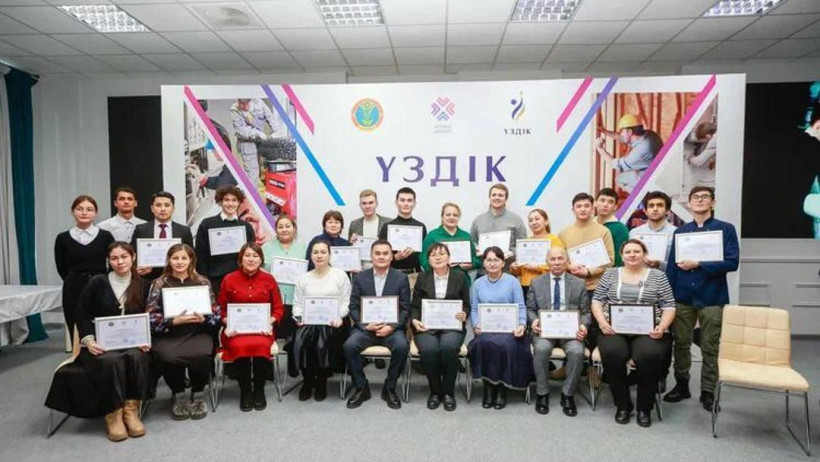  Астана әкімдігінің баспасөз қызметі 