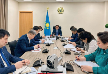 В Туркестане обсудили планы мероприятий к 80-летию победы в ВОВ