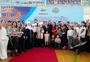 Қосшы қаласында 100-ге тарта отбасы қоныс тойын тойлады