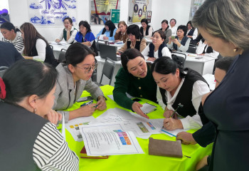 В рамках проекта «Мерейлі ұстаз» в области Абай организовали педагогическую каникулярную школу