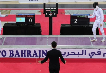 Kazakh epee fencers win gold at World Cup in Bahrain