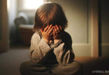 Анасы екі жасар баласын сірке суын ішкізіп,  өлтірмек болды