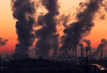 Әкім Өскемендегі ауа сапасының төмен болу себебін түсіндірді