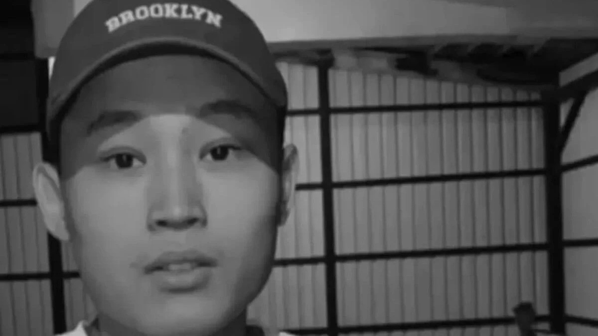  Әлеуметтік желіден 