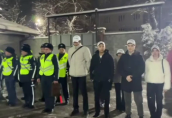 Студенты и полиция объединились в проекте «Zhastarmen» для повышения безопасности дорог Алматы