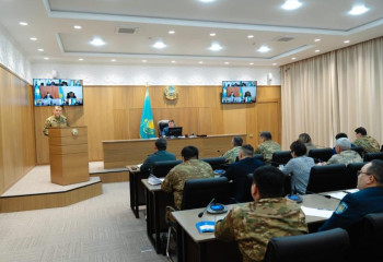 Абай облысында күзгі шақырылыммен 1422 сарбаз әскерге аттанды