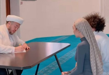 «Молданың өзі түсінбей қалды». Жанар Айжанованың қызы мәһрге не сұрады?