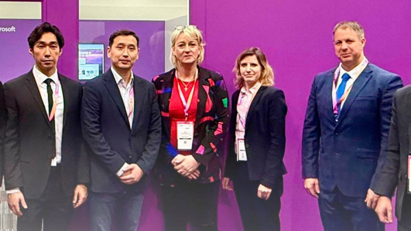  Kazakh Ministry of Education 