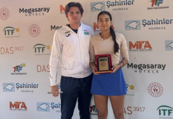Kazakh tennis player Kenzhibayeva wins her 3rd doubles title in Türkiye