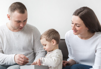 Атырауда ата-аналарды қолдауға арналған 200-ге жуық орталық бар