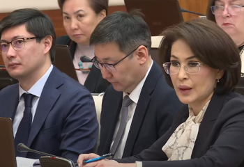 МӘМС-тен ақша алып отырған Астанадағы екі емхананың лицензиясы жоқ болып шықты