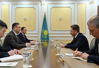 Казахстан и Узбекистан обсуждают стратегическое сотрудничество