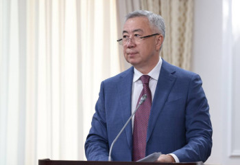 Снижение порога НДС позволит упразднить социальный налог - Серик Жумангарин