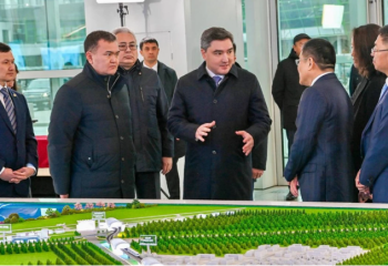 Қыркүйекте LRT пойыздары әкелінеді – Жеңіс Қасымбек