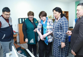 Казахстанские ученые разработали первый отечественный профессиональный стол дефектолога