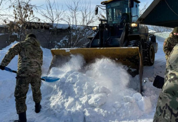 Елордада қарттардың ауласын тазарту акциясы өтті