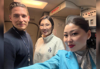 Врач из Казахстана спасла 85-летнего пассажира на борту рейса Астана – Москва