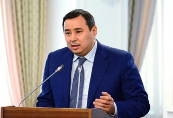 Бес жылға сотталған Мырзахметов түрмеден шығуға өтініш берді