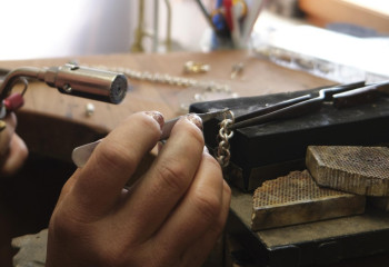 Бүгін Халықаралық зергер күні