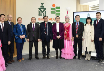 EdUHK және QyzPU арасында бірлескен кәсіби даму орталығы ашылды