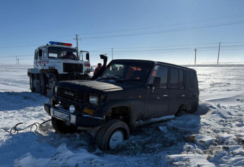 Қарағандыда қар құрсауында қалып қойған екі тұрғын аман-есен табылды