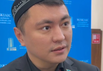 Дәулет Мұқаев биржада акция алып, алданып қалғандарға ескерту жасады