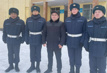 Офицер Нацгвардии спас пожилую женщину, которая сутки пролежала без помощи