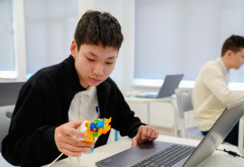 Как учатся дети в «комфортной школе» в Астане