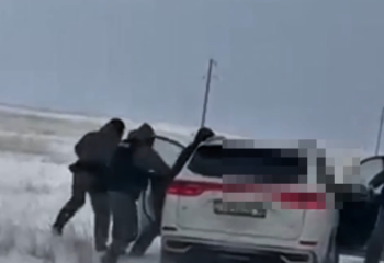 Крупный канал поставки наркотиков перекрыли в области Абай