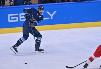 Шайбалы хоккей: Қазақстан құрамасы Қытайды ойсырата ұтты