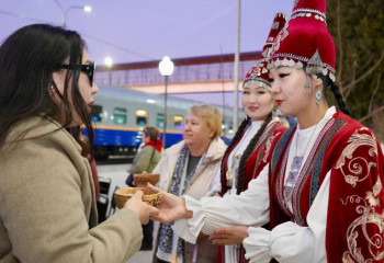 Kazakhstan and Uzbekistan to launch tourist train between Astana and Samarkand