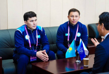 Министр Халықаралық конькимен жүгірушілер одағының өкілдерін Қазақстанға шақырды