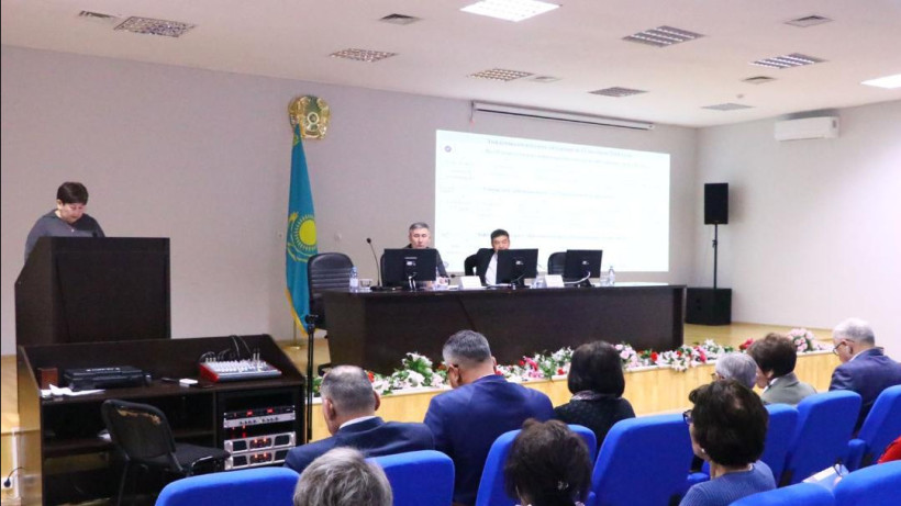  Абай облысының әкімдігі 