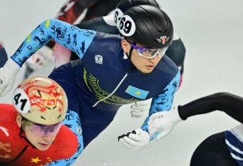 Первое «золото» Азиатских игр завоевали казахстанские шорт-трекисты