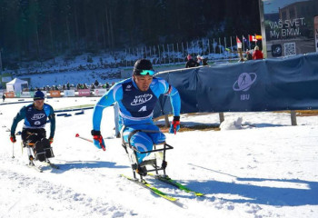 Yerbol Khamitov of Kazakhstan claims gold in para biathlon world champion