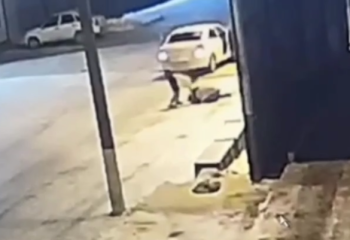 Пассажира избили и ограбили во дороге домой водитель с другом в Костанае