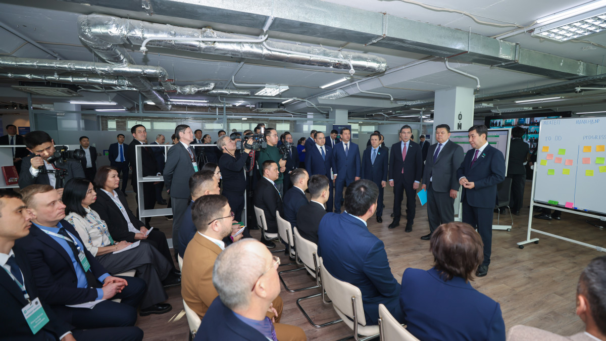  AMANAT партиясы 