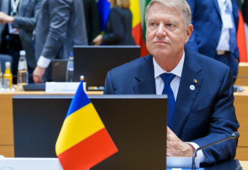 Президент Румынии Клаус Йоханнис подал в отставку на фоне политического кризиса