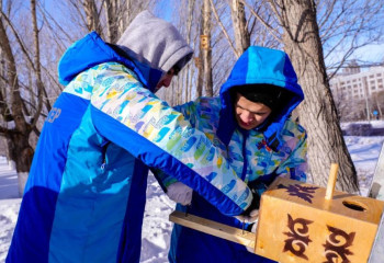 Астанадағы саябақта еріктілер ерекше акция өткізді