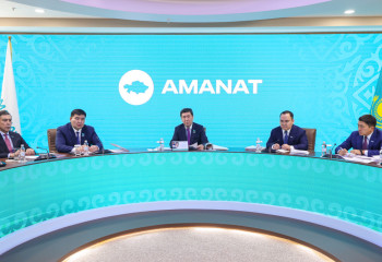 Партия «AMANAT» обозначила приоритеты работы на 2025 год