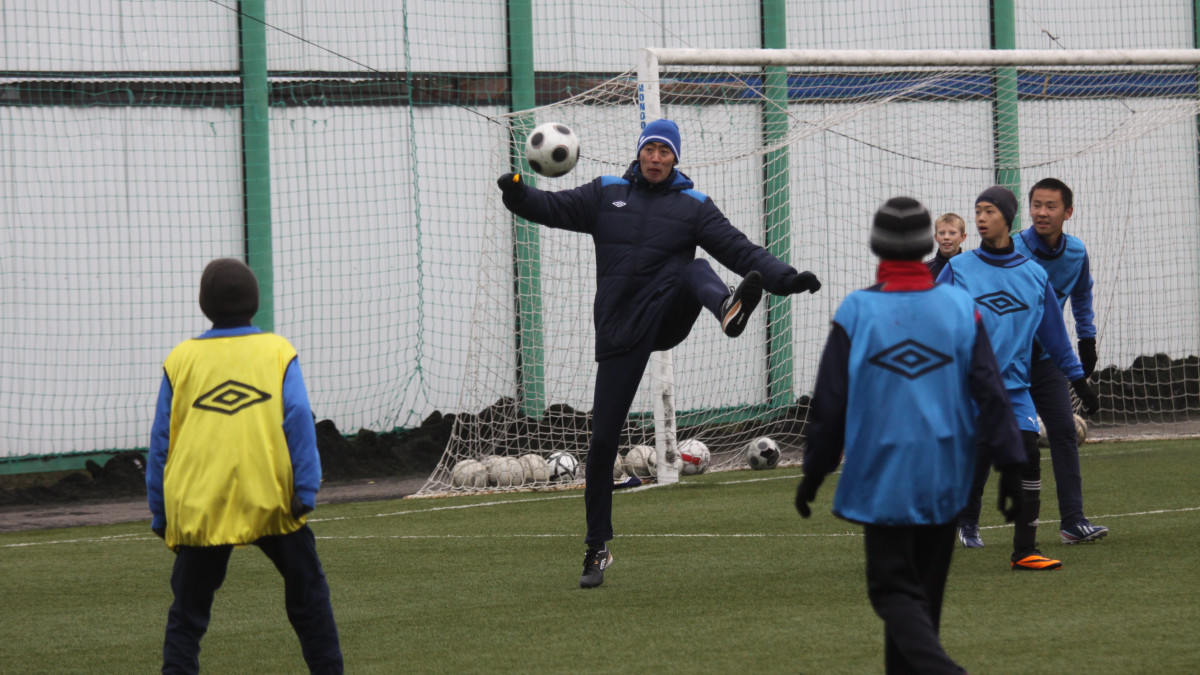  fc-akzhayik.kz 