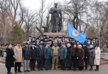 Шымкентте генерал Сабыр Рахымовты еске алды